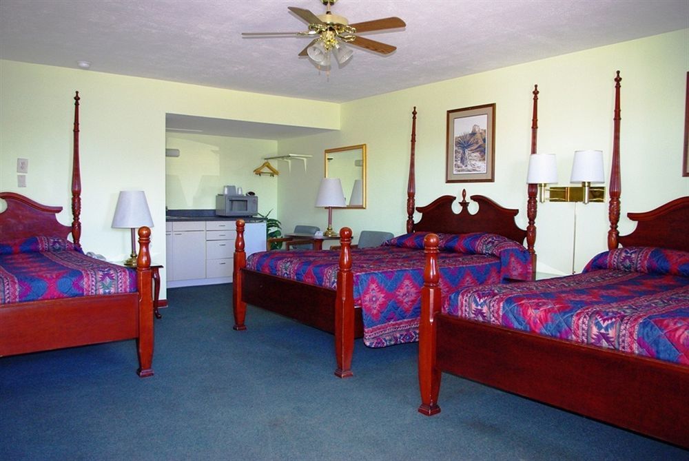 Blue Spruce Motel Lamar Quarto foto
